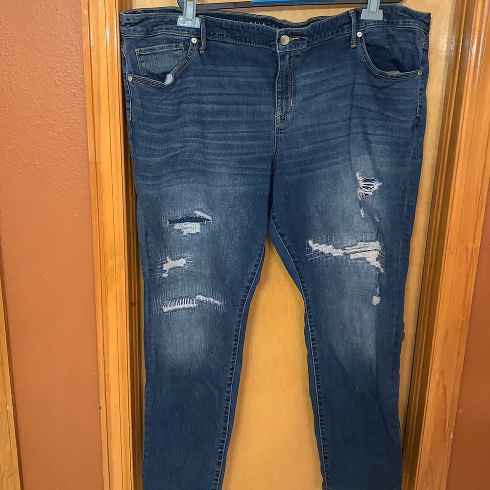 Skinny Distressed Jeans